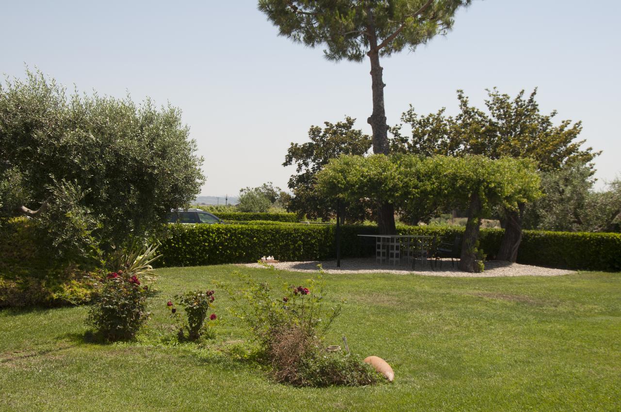 Hotel Rural Cal Ruget Vilobi Del Penedes Dış mekan fotoğraf