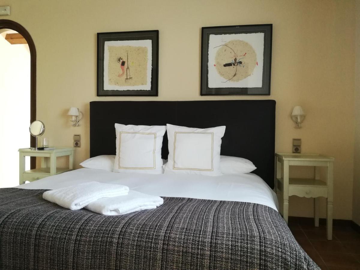 Hotel Rural Cal Ruget Vilobi Del Penedes Dış mekan fotoğraf