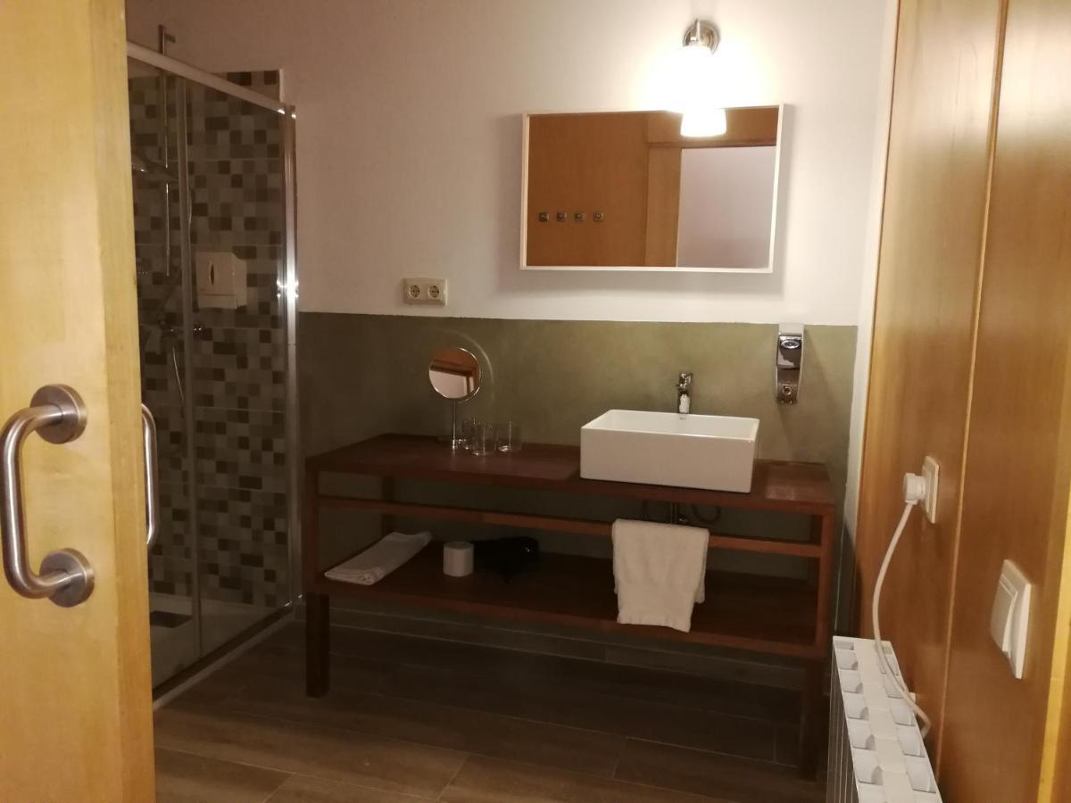 Hotel Rural Cal Ruget Vilobi Del Penedes Dış mekan fotoğraf